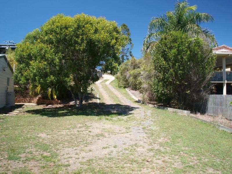 Unit 1/11-13 Gap Street, Emu Park QLD 4710