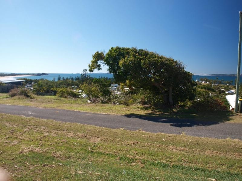 15-17 Bright Street, Emu Park QLD 4710