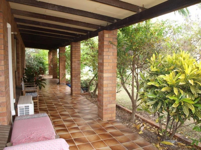 10 Crane Street, Emu Park QLD 4710