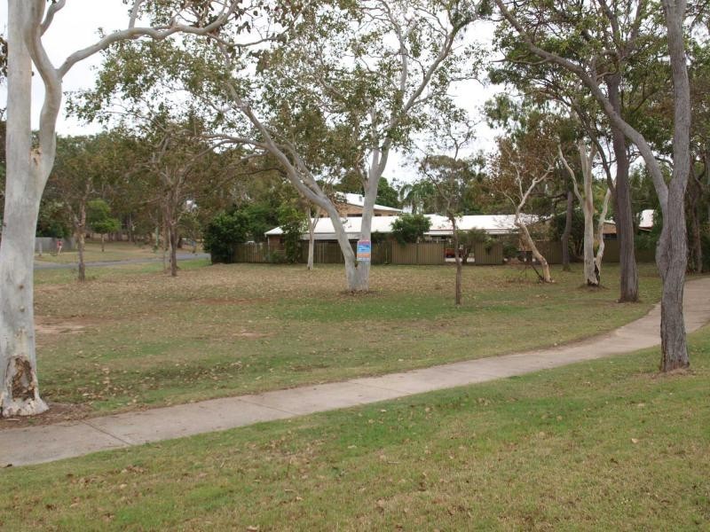 8 Taranganba Road, Taranganba, Yeppoon QLD 4703