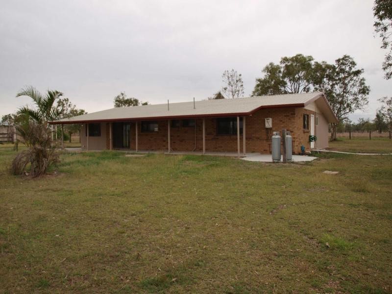 56 Rayner Road, Alton Downs QLD 4702