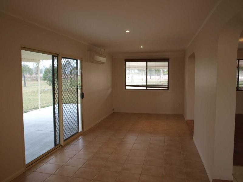 56 Rayner Road, Alton Downs QLD 4702