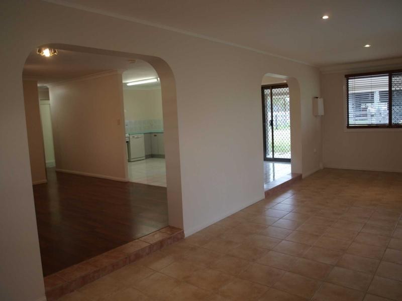 56 Rayner Road, Alton Downs QLD 4702