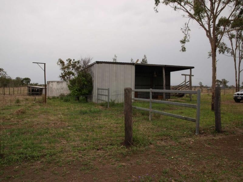 56 Rayner Road, Alton Downs QLD 4702