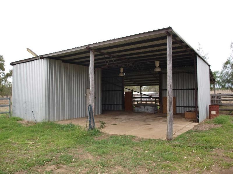 56 Rayner Road, Alton Downs QLD 4702