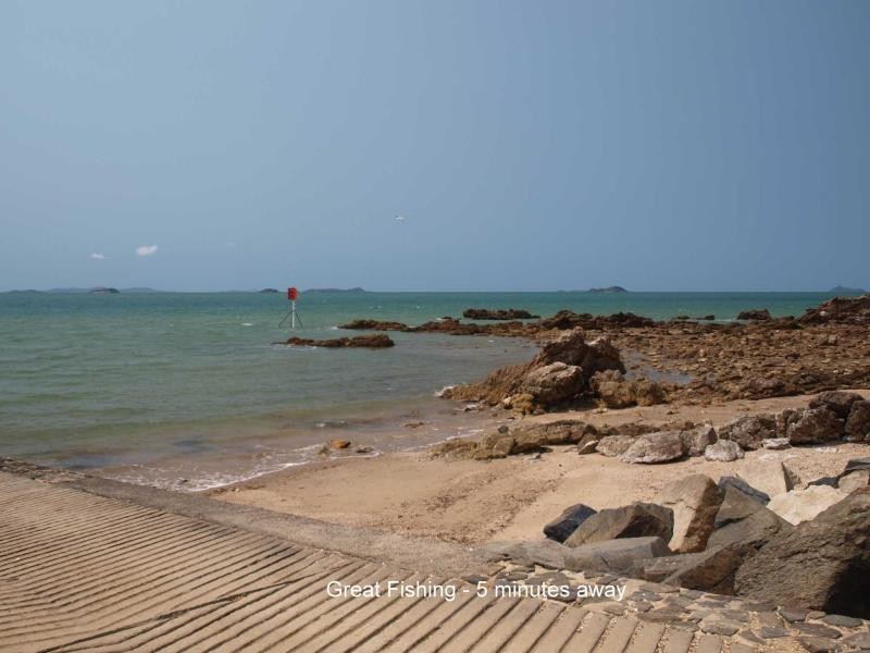 13 Horrie Twiner Street, Keppel Sands QLD 4702