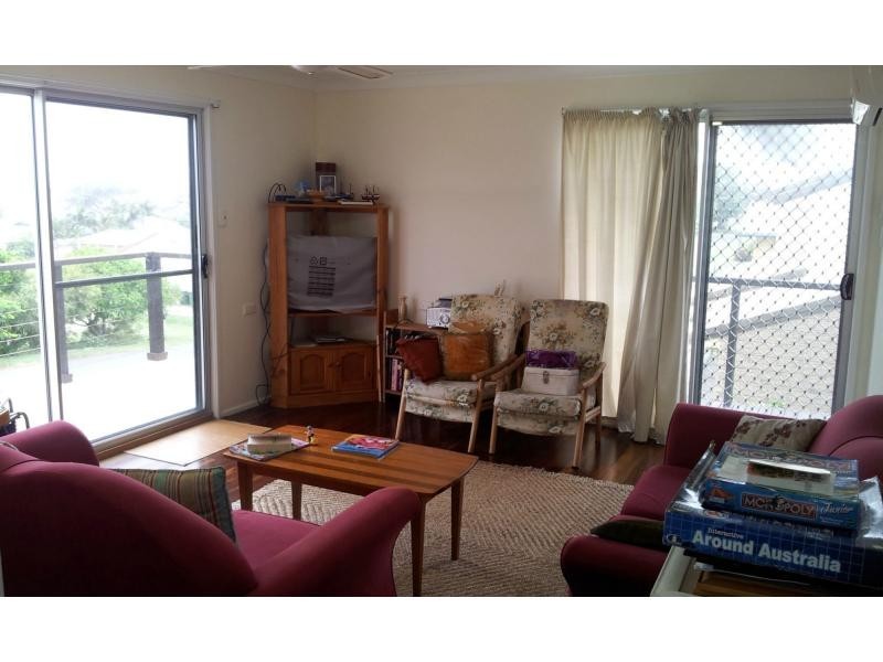 10 Arthur Street, Zilzie, Emu Park QLD 4710