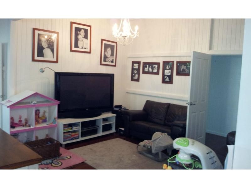 16 Hutton Street, Yeppoon QLD 4703