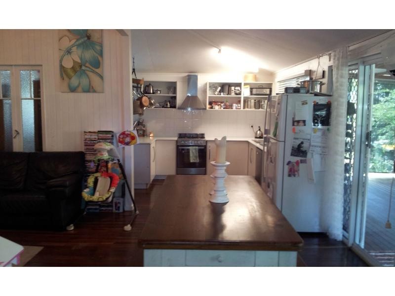 16 Hutton Street, Yeppoon QLD 4703
