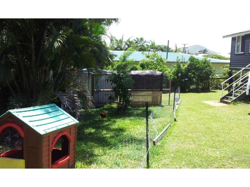 16 Hutton Street, Yeppoon QLD 4703