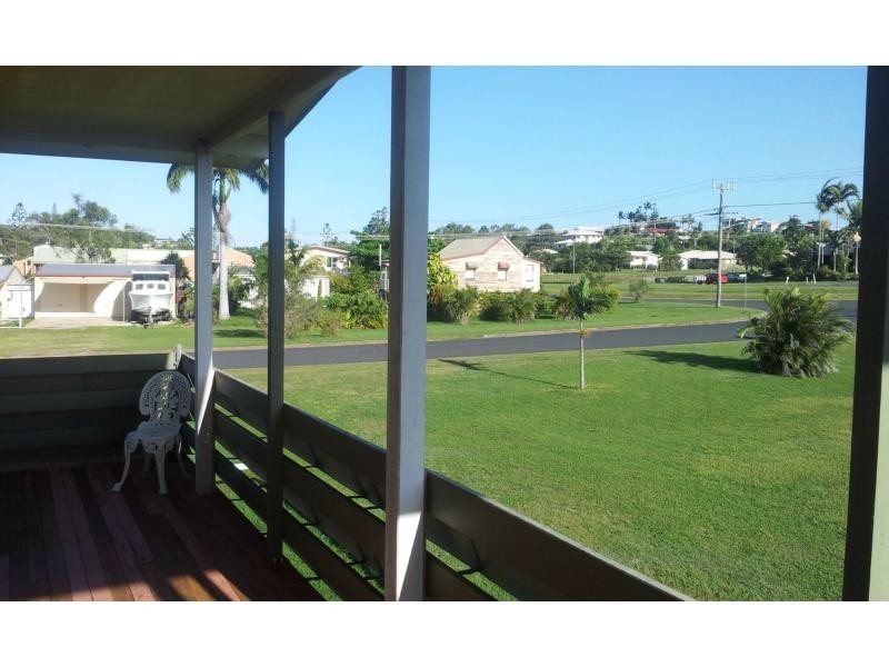 16 Arthur Street, Emu Park QLD 4710