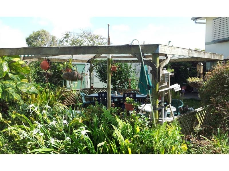 16 Arthur Street, Emu Park QLD 4710