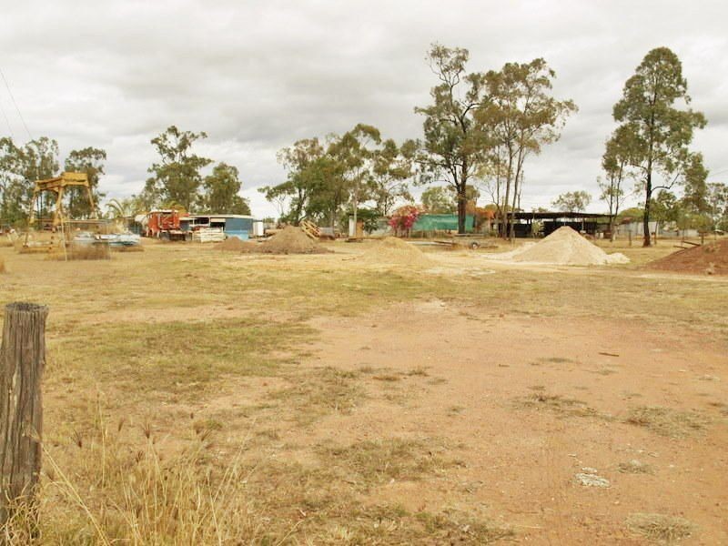 1046 Rubyvale Road, Sapphire QLD 4702