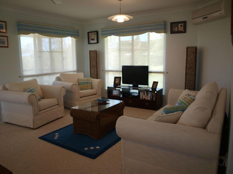 14 Thomas Street, Emu Park QLD 4710