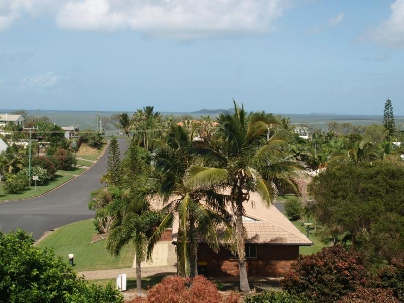 14 Thomas Street, Emu Park QLD 4710