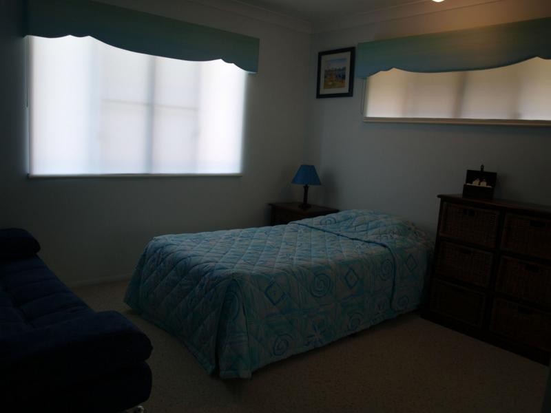 14 Thomas Street, Emu Park QLD 4710