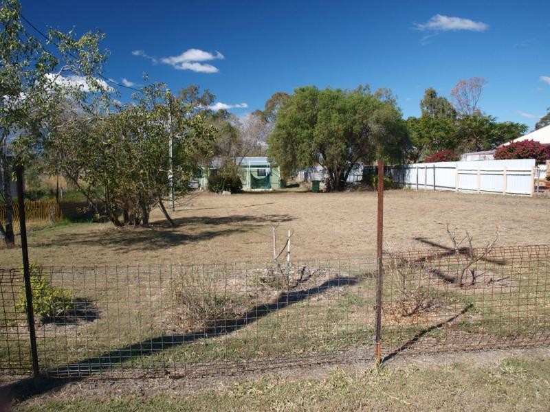 38 Edith Street, Port Curtis, Rockhampton City QLD 4700