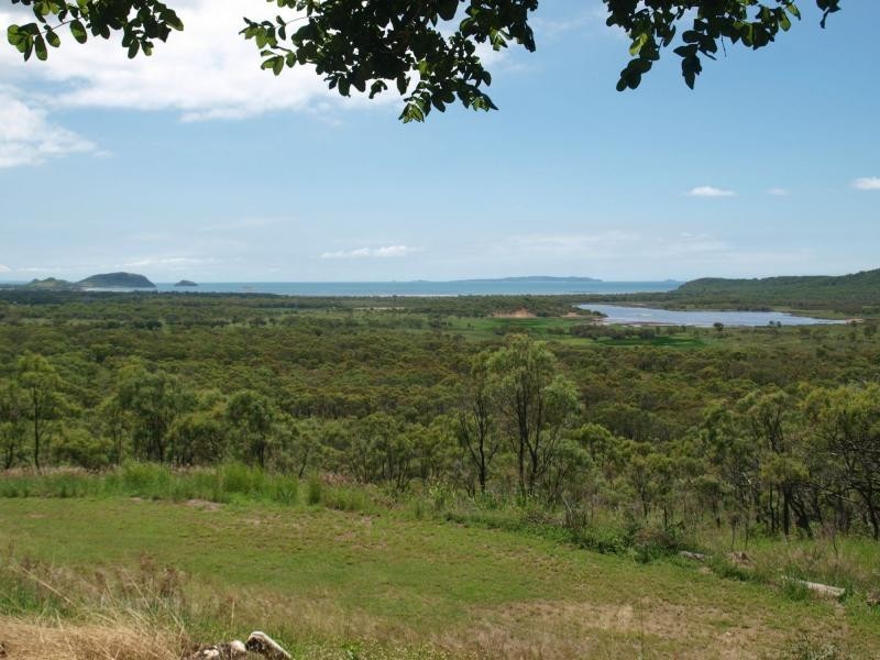 3413 Emu Park Road, Emu Park QLD 4710
