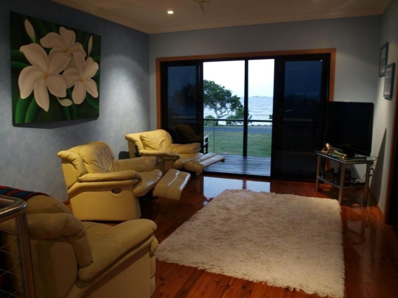 142 Schofield Parade, Keppel Sands QLD 4702
