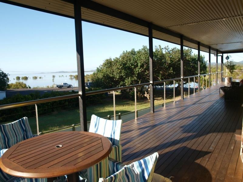 142 Schofield Parade, Keppel Sands QLD 4702