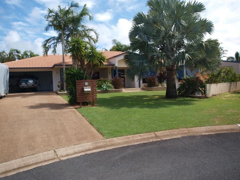 25 Macaulay Way, Pacific Heights, Yeppoon QLD 4703