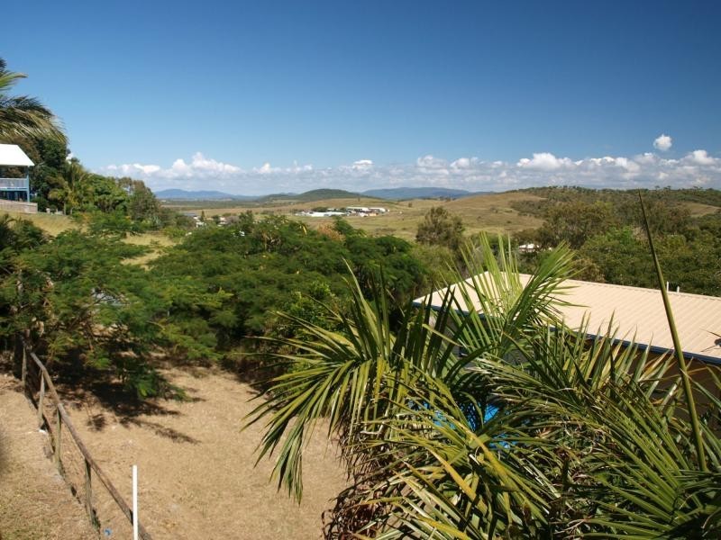 10 Vernon Street, Emu Park QLD 4710