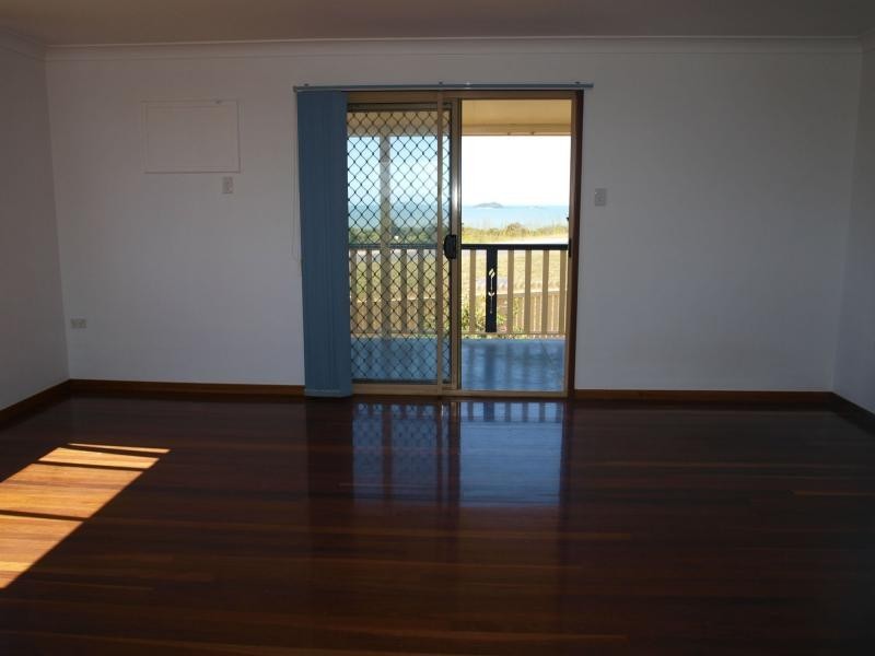 10 Vernon Street, Emu Park QLD 4710