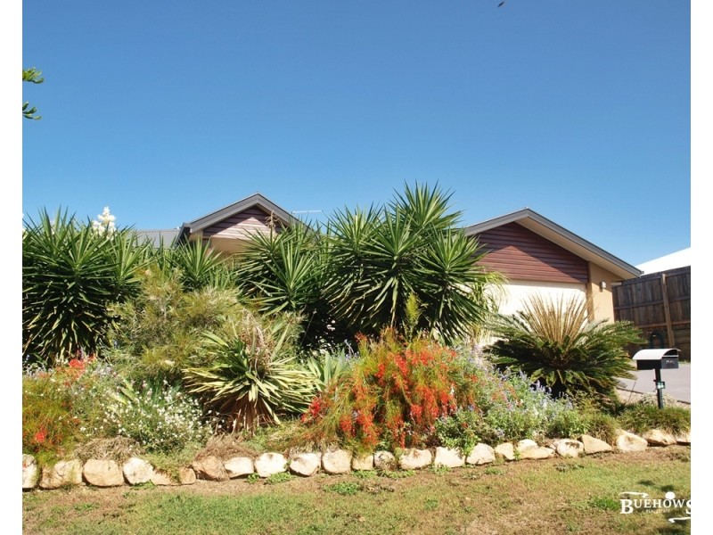 21 Cocoanut Point Dr, Zilzie QLD 4710