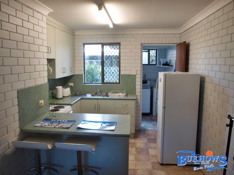 1/2 Anthea St, Kinka Beach QLD 4703