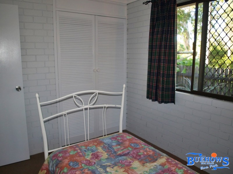 1/2 Anthea St, Kinka Beach QLD 4703