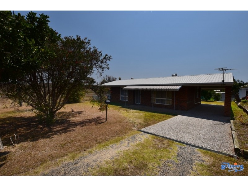 19 Pelican St, Emu Park QLD 4710