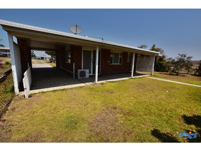 19 Pelican St, Emu Park QLD 4710