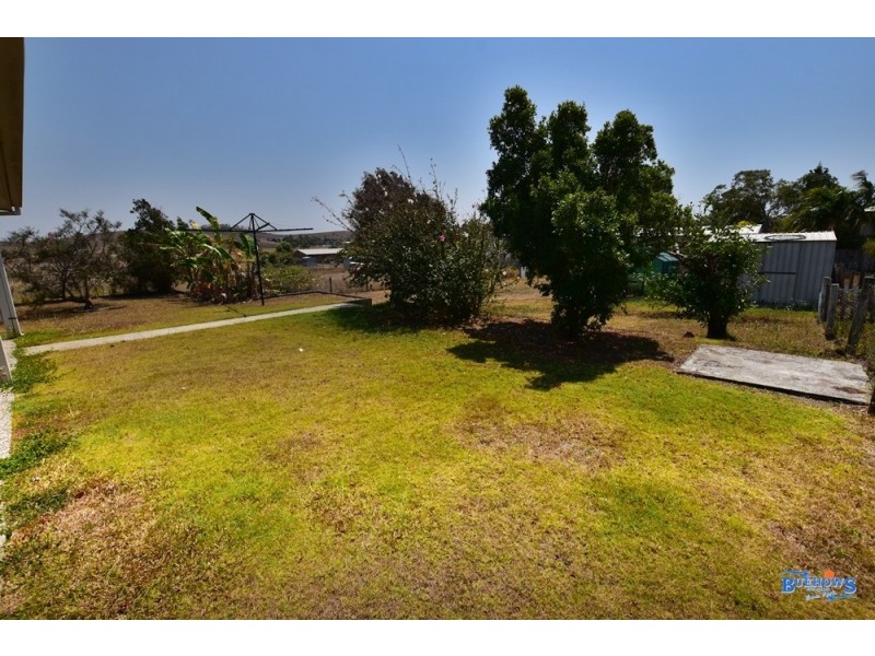 19 Pelican St, Emu Park QLD 4710
