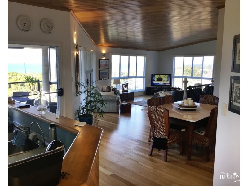 5C Clements St, Emu Park QLD 4710