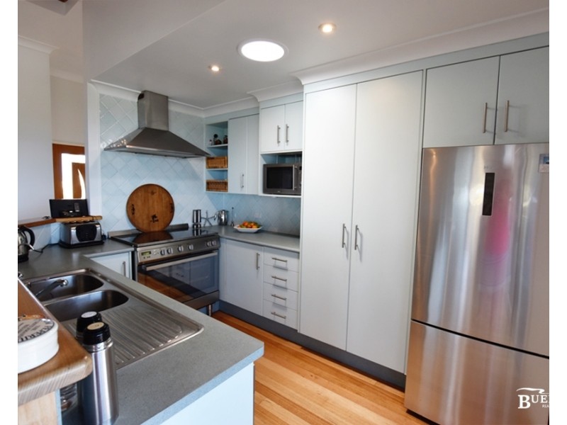 5C Clements St, Emu Park QLD 4710