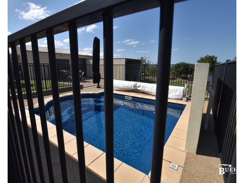 16 Trade Wind Dr, Tanby QLD 4703