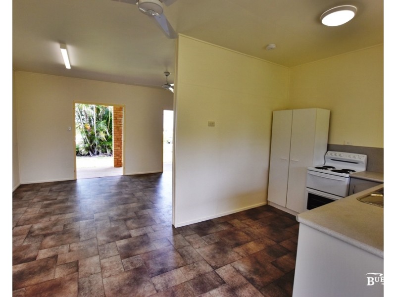 7 Pelican St, Emu Park QLD 4710