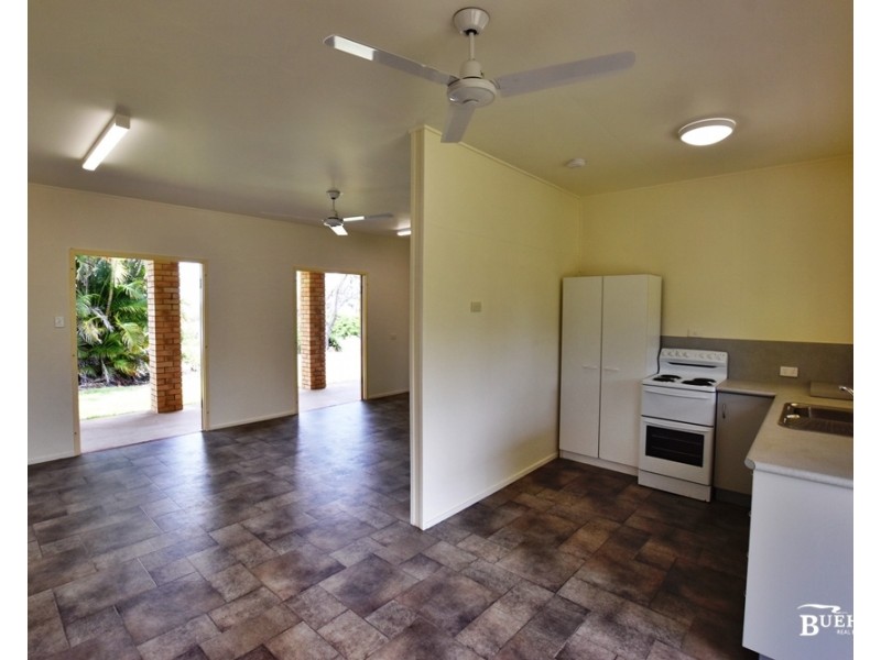 7 Pelican St, Emu Park QLD 4710