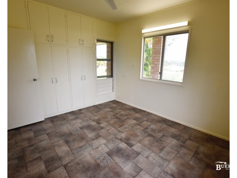 7 Pelican St, Emu Park QLD 4710