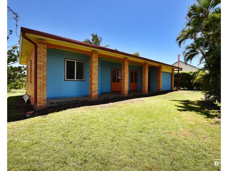 7 Pelican St, Emu Park QLD 4710