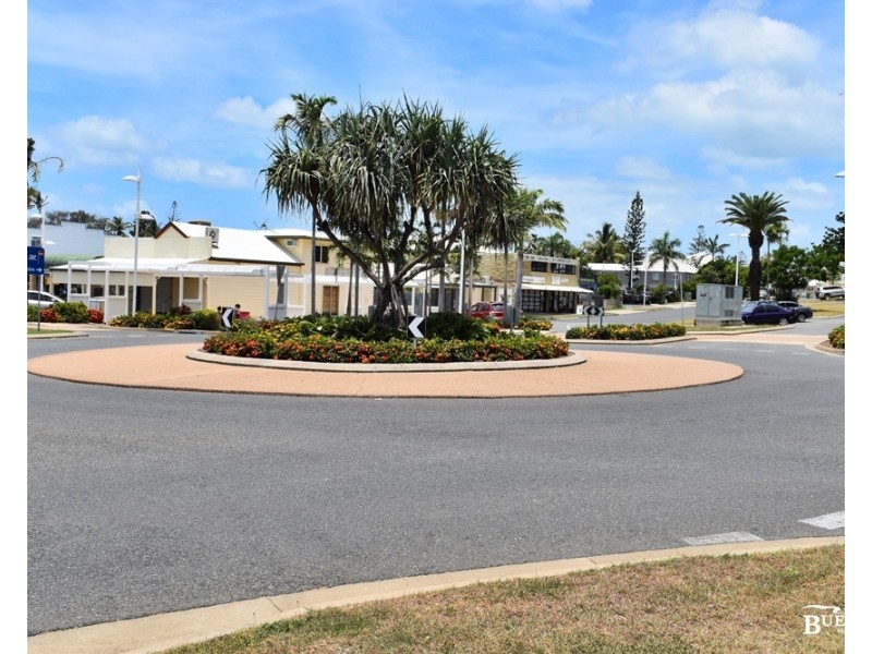 42 Pattison St, Emu Park QLD 4710