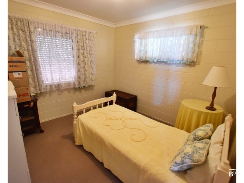 56 Bright St, Emu Park QLD 4710