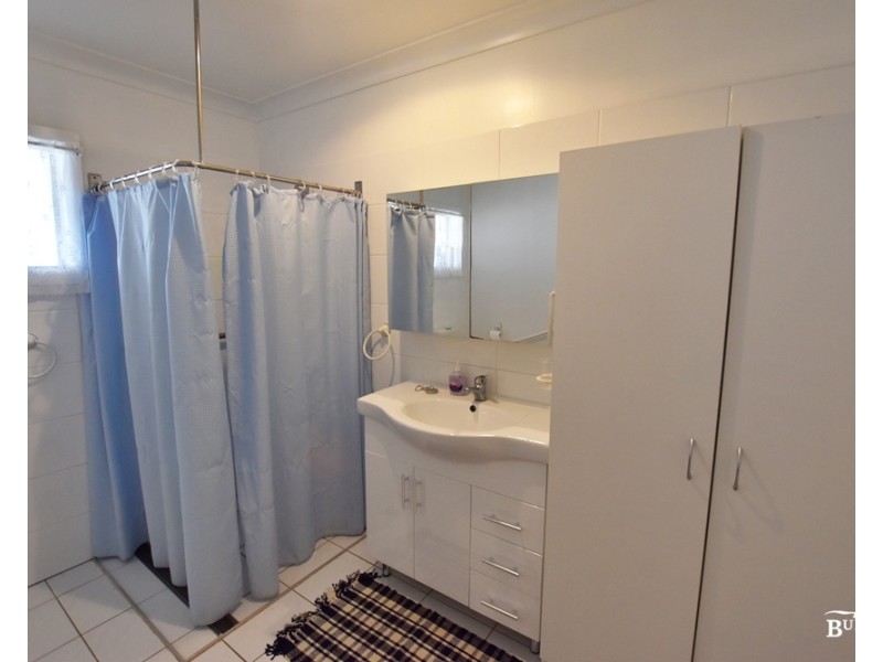 56 Bright St, Emu Park QLD 4710