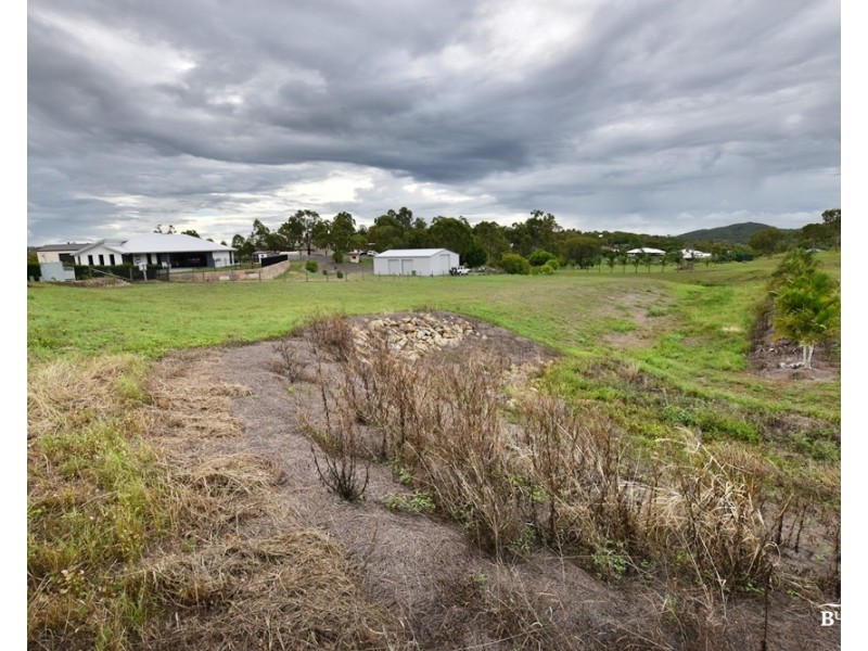 125 Perrott Dr, Rockyview QLD 4701