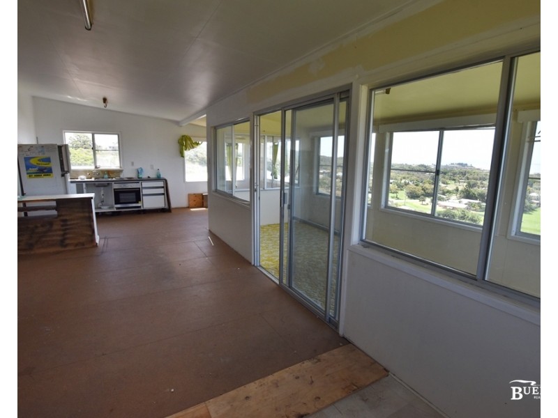 33 Pears St, Emu Park QLD 4710