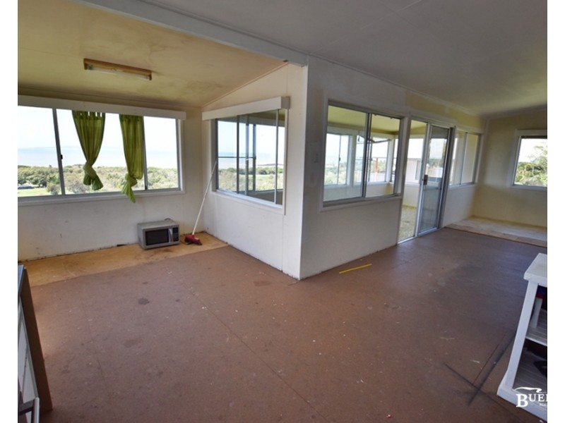 33 Pears St, Emu Park QLD 4710
