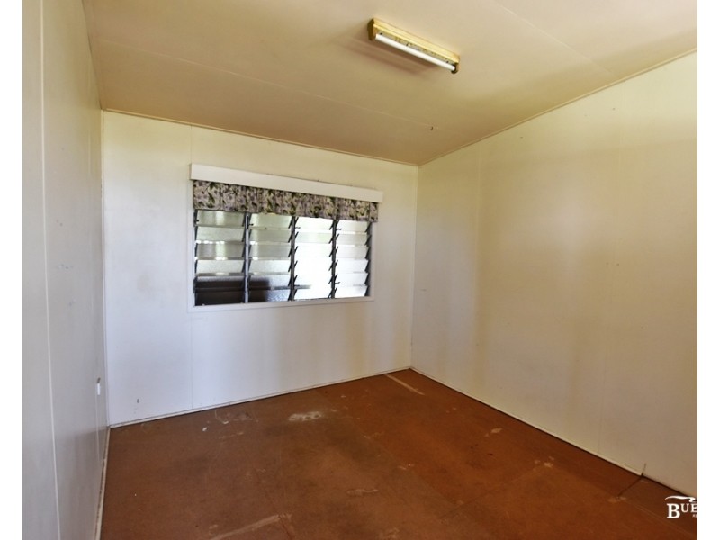 33 Pears St, Emu Park QLD 4710