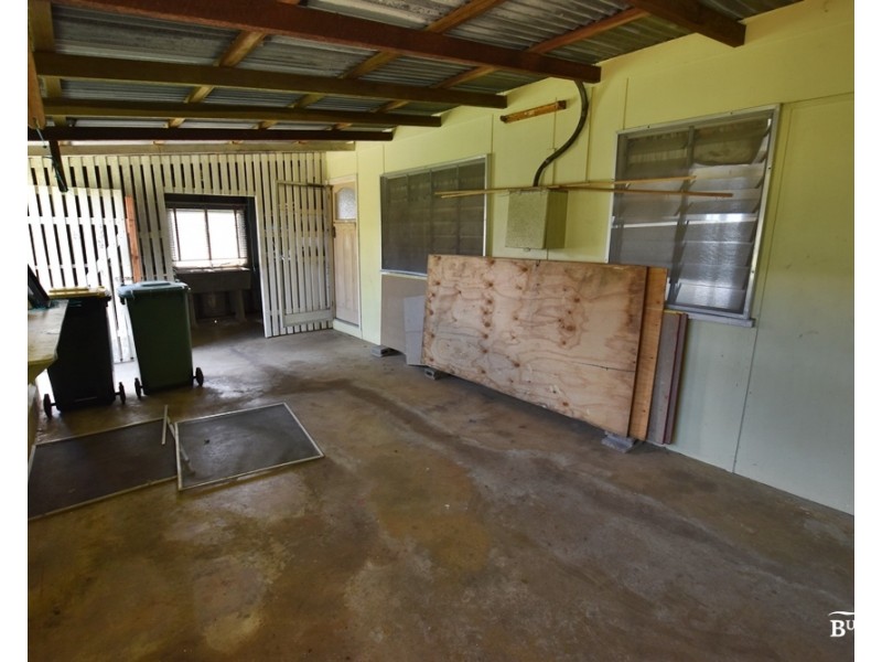 33 Pears St, Emu Park QLD 4710