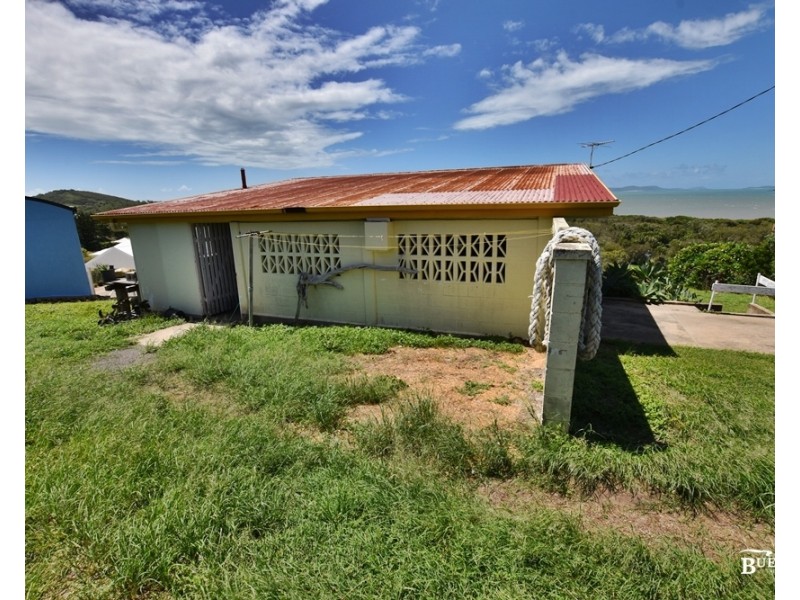 33 Pears St, Emu Park QLD 4710