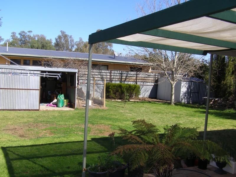 282 Finley Road, Deniliquin NSW 2710